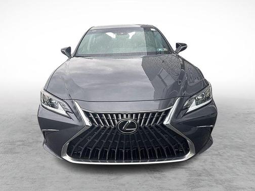 2022 Lexus ES 350 Base