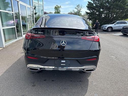 2025 Mercedes-Benz GLC 300 4MATIC Coupe