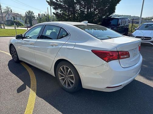 2020 Acura TLX FWD