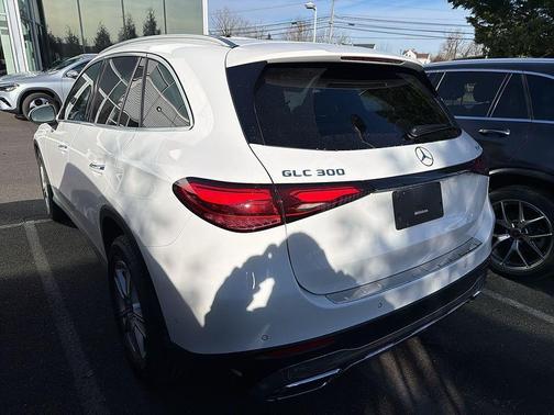 2023 Mercedes-Benz GLC 300 Base 4MATIC