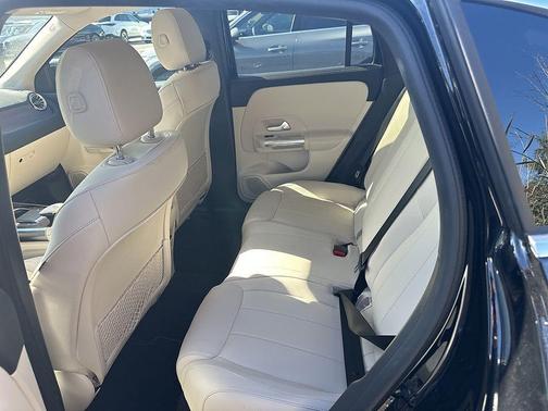 2023 Mercedes-Benz GLA 250 Base 4MATIC