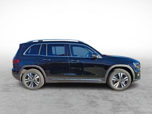 2025 Mercedes-Benz GLB 250 Base 4MATIC