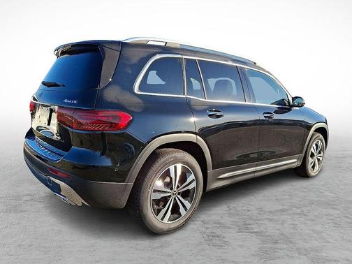 2025 Mercedes-Benz GLB 250 Base 4MATIC