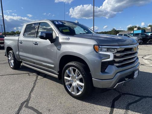Sterling Gray Metallic 2025 Chevrolet Silverado 1500 High Country
