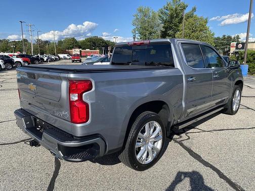 Sterling Gray Metallic 2025 Chevrolet Silverado 1500 High Country