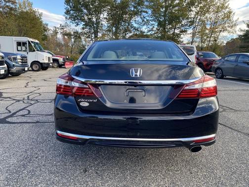 2016 Honda Accord LX