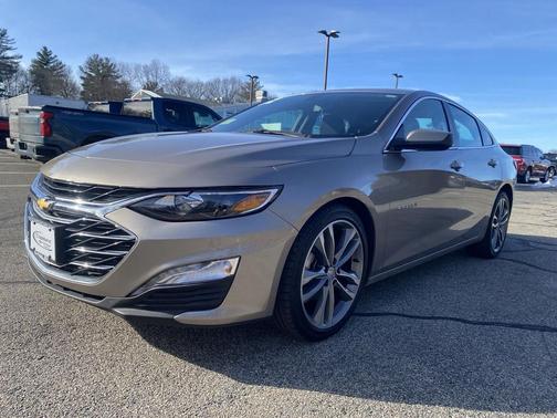 2022 Chevrolet Malibu FWD LT