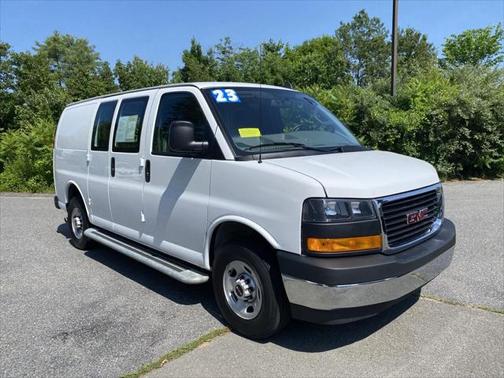 2023 GMC Savana 2500 Work Van