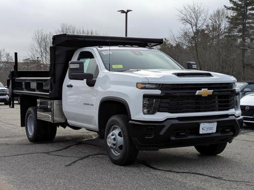 2026 Chevrolet Silverado 3500 WT