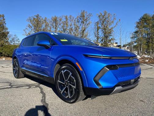 2025 Chevrolet Equinox EV LT
