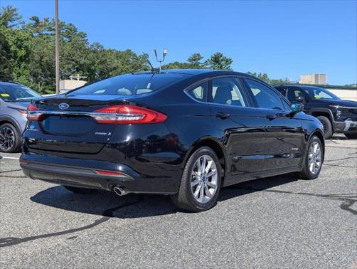 2017 Ford Fusion Hybrid S