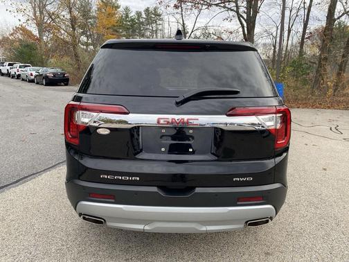 2023 GMC Acadia AWD SLE