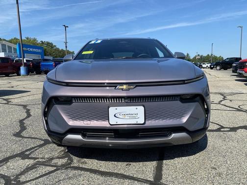 2025 Chevrolet Equinox EV LT