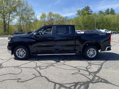 Black 2024 Chevrolet Silverado 1500 LT