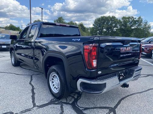 Onyx Black 2023 GMC Sierra 1500 Pro
