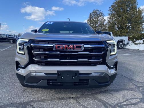 2025 GMC Terrain AWD Elevation