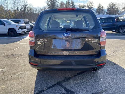 2015 Subaru Forester 2.5i