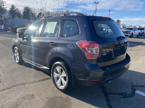 2015 Subaru Forester 2.5i
