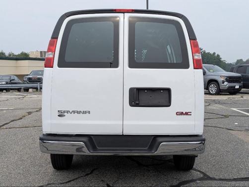 2023 GMC Savana 2500 Work Van