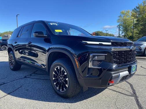 Mosaic Black Metallic 2024 Chevrolet Traverse AWD Z71