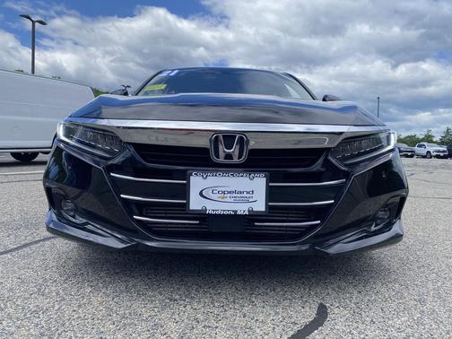Crystal Black Pearl 2021 Honda Accord EX-L 1.5T