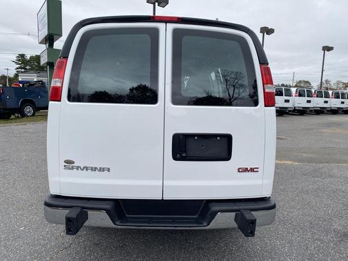 2024 GMC Savana 2500 Work Van