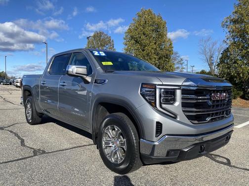 2025 GMC Sierra 1500 SLT