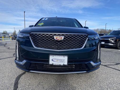 2025 Cadillac XT6 Premium Luxury AWD