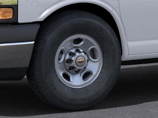 2025 Chevrolet Express 2500 RWD 2500 Regular Wheelbase WT