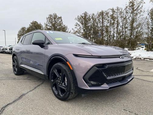 2024 Chevrolet Equinox EV RS