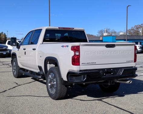 2026 Chevrolet Silverado 2500 Custom