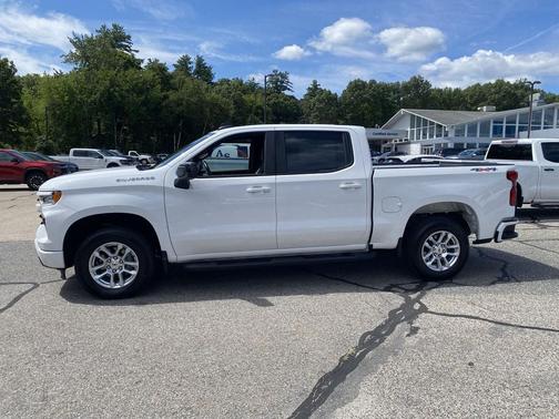 Summit White 2026 Chevrolet Silverado 1500 RST