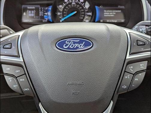 Carbonized Gray Metallic 2022 Ford Edge SEL