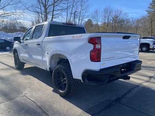 2023 Chevrolet Silverado 1500 Custom Trail Boss
