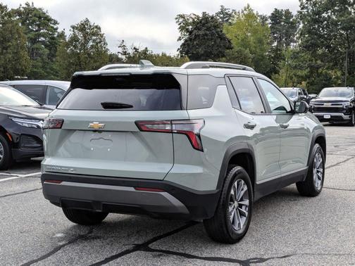 Cacti Green 2025 Chevrolet Equinox 1LT
