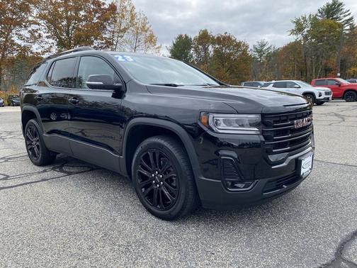 2023 GMC Acadia AWD SLT