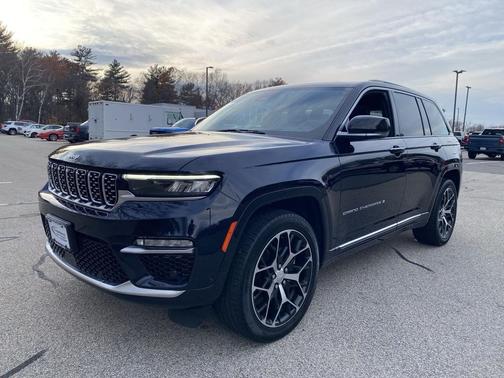 2025 Jeep Grand Cherokee Summit