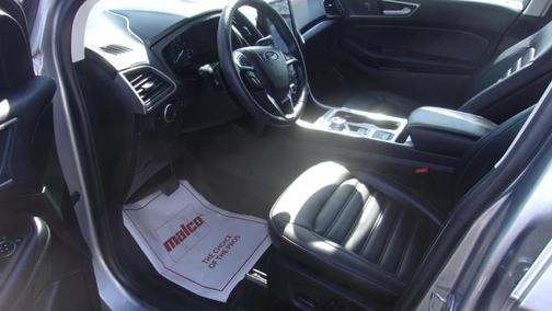 Silver 2024 Ford Edge SEL
