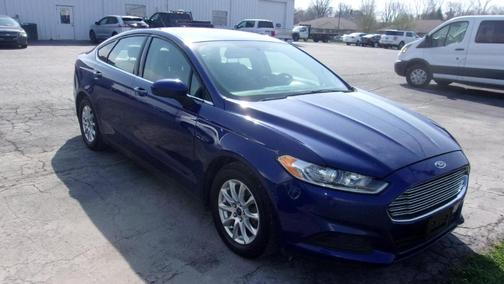 2016 Ford Fusion S