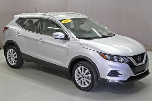 2022 Nissan Rogue Sport SV