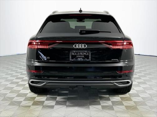 2023 Audi Q8 55 Prestige