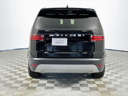 2025 Land Rover Discovery P300 S