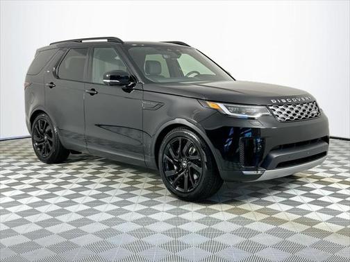 2025 Land Rover Discovery P300 S