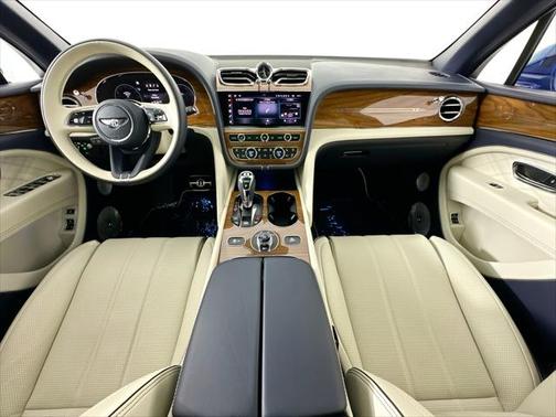2023 Bentley Bentayga Azure