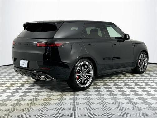 2025 Land Rover Range Rover Sport SE