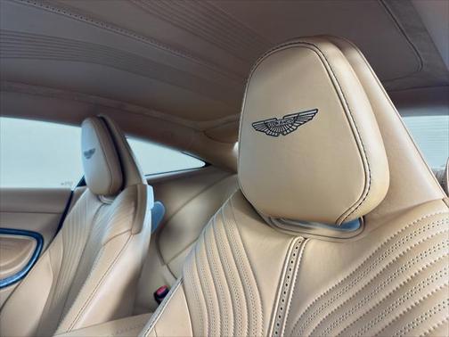 2023 Aston Martin DB11 Base