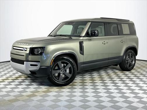 2025 Land Rover Defender 110 P300