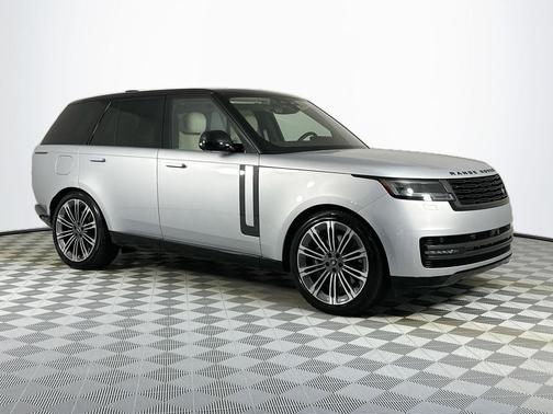 2025 Land Rover Range Rover P530 SE