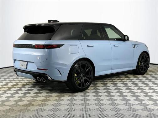 2025 Land Rover Range Rover Sport P635 SV Edition Two