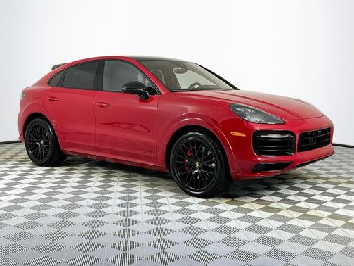2023 Porsche Cayenne GTS